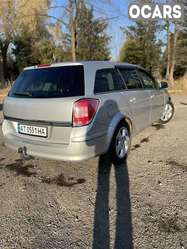 W0L0AHL35A2096014 Opel Astra 2010 Универсал 1.7 л. Фото 5