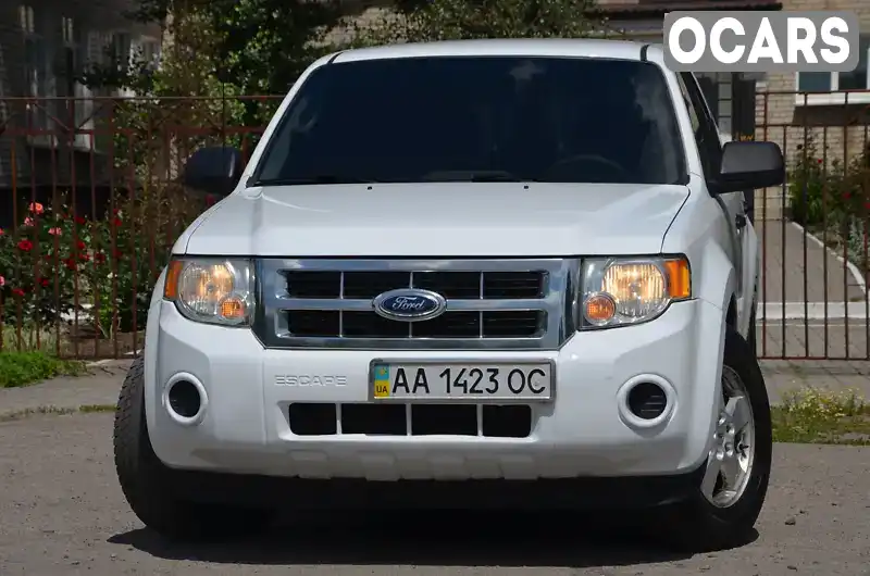 Позашляховик / Кросовер Ford Escape 2010 2.5 л. Автомат обл. Дніпропетровська, Павлоград - Фото 1/21