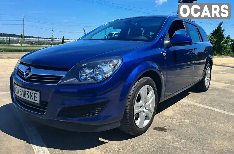 Універсал Opel Astra 2010 1.6 л. Ручна / Механіка обл. Черкаська, Умань - Фото 1/21