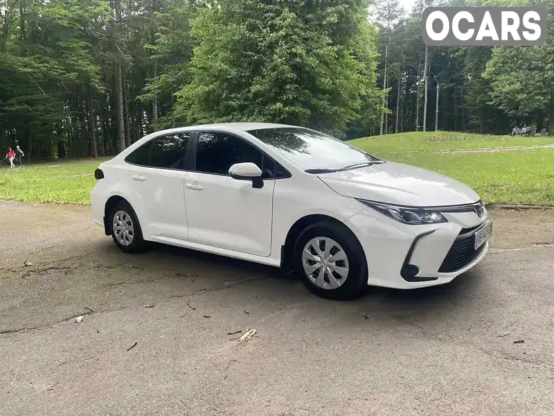 Седан Toyota Corolla 2022 1.6 л. Ручна / Механіка обл. Вінницька, Вінниця - Фото 1/21