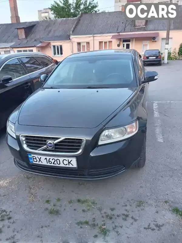 Седан Volvo S40 2010 1.56 л. Ручная / Механика обл. Хмельницкая, Шепетовка - Фото 1/4