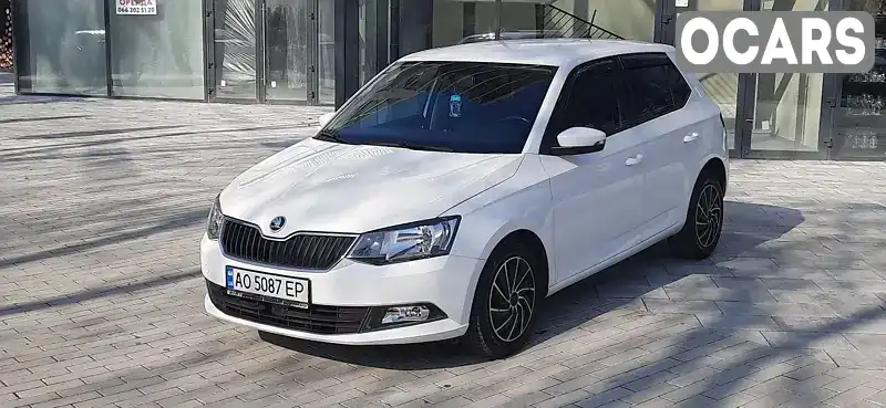 Хэтчбек Skoda Fabia 2014 1.42 л. Ручная / Механика обл. Закарпатская, Ужгород - Фото 1/21