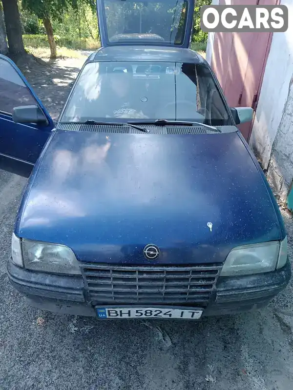 Хэтчбек Opel Kadett 1987 1.3 л. Ручная / Механика обл. Харьковская, Харьков - Фото 1/9