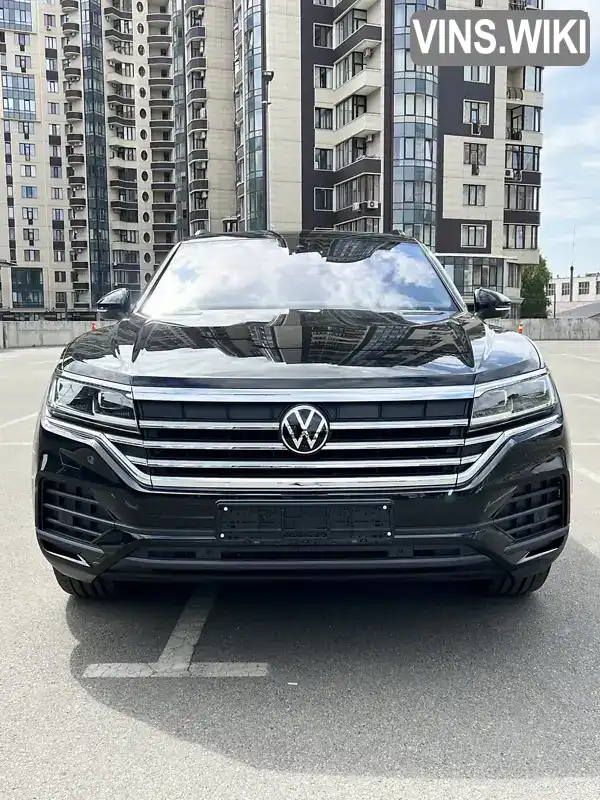 Позашляховик / Кросовер Volkswagen Touareg 2024 2.97 л. Автомат обл. Київська, Київ - Фото 1/21