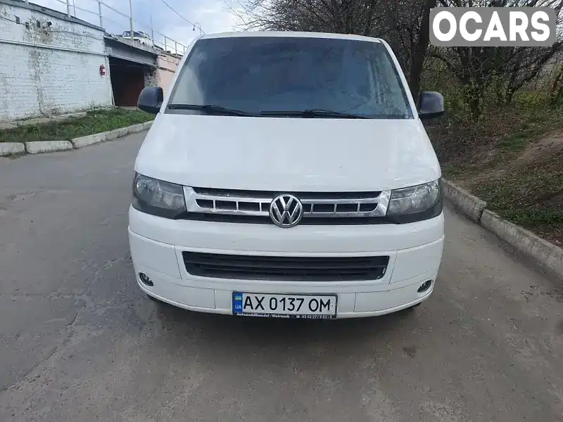 WV2ZZZ7HZBH109729 Volkswagen Transporter 2011 Мінівен 2 л. Фото 2