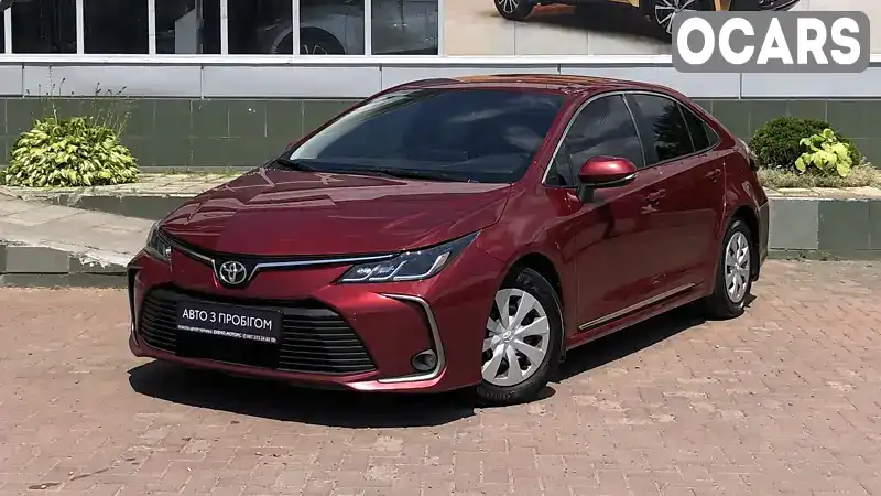 Седан Toyota Corolla 2019 1.6 л. обл. Чернівецька, Чернівці - Фото 1/20