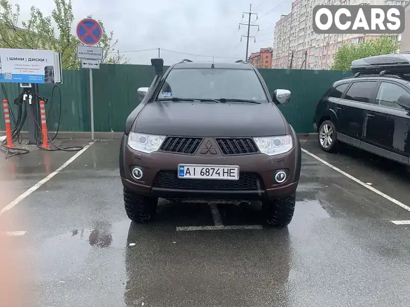 Позашляховик / Кросовер Mitsubishi Pajero Sport 2010 null_content л. Автомат обл. Київська, Київ - Фото 1/7