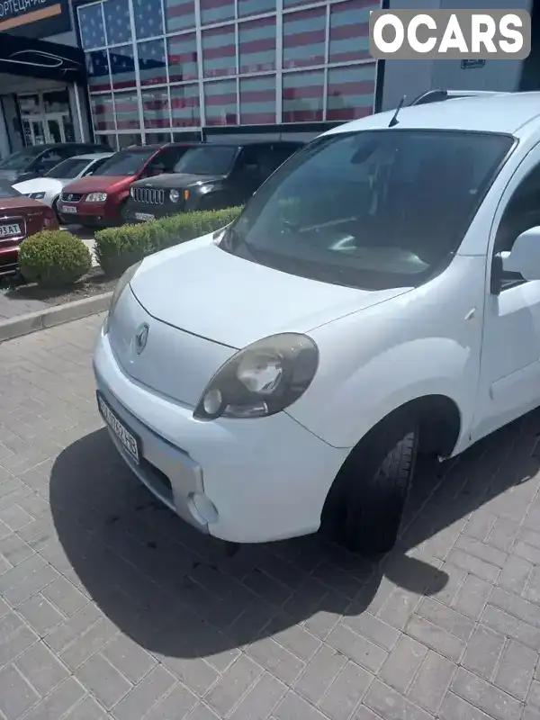 Мінівен Renault Kangoo 2011 1.6 л. Ручна / Механіка обл. Хмельницька, Кам'янець-Подільський - Фото 1/21