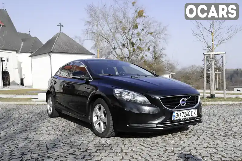 Хетчбек Volvo V40 2015 1.97 л. Автомат обл. Тернопільська, Тернопіль - Фото 1/17