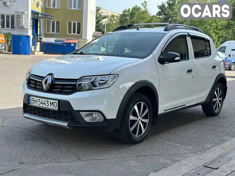 Хетчбек Renault Sandero 2020 0.9 л. Ручна / Механіка обл. Одеська, Одеса - Фото 1/18