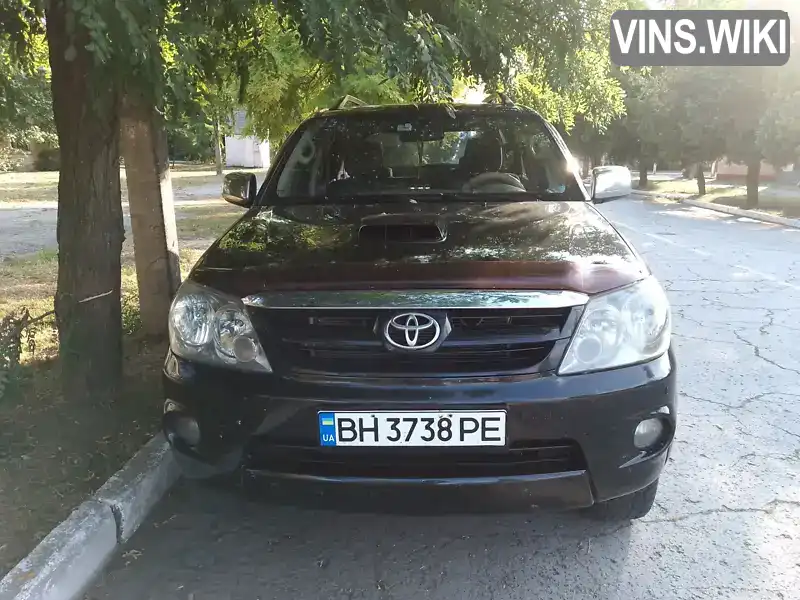 Позашляховик / Кросовер Toyota Fortuner 2007 2.98 л. Автомат обл. Одеська, Білгород-Дністровський - Фото 1/11