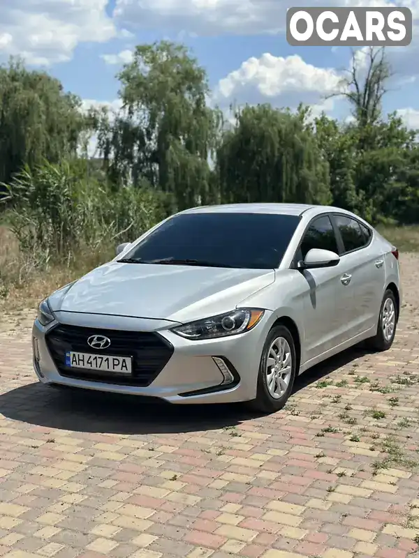 Седан Hyundai Elantra 2016 2 л. Автомат обл. Донецкая, Славянск - Фото 1/11