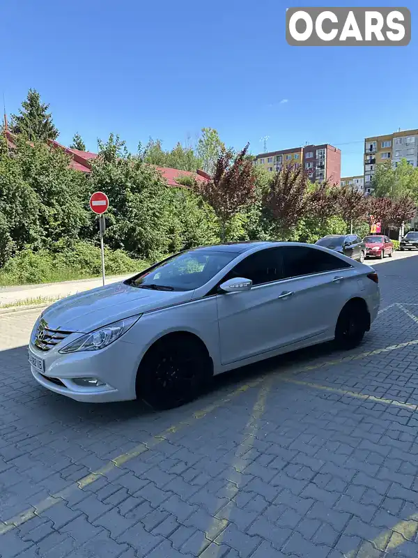 Седан Hyundai Sonata 2010 2 л. Автомат обл. Закарпатська, Ужгород - Фото 1/21