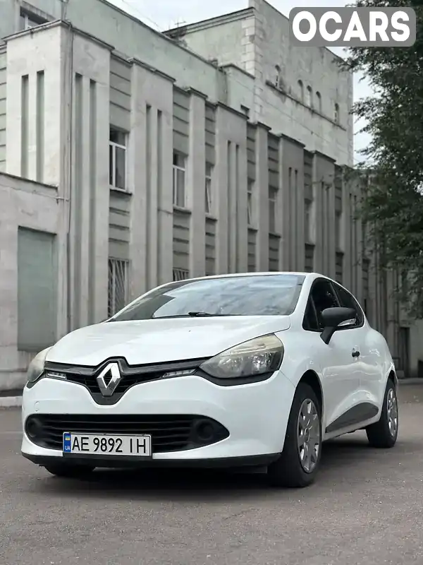 Хетчбек Renault Clio 2014 1.46 л. Ручна / Механіка обл. Дніпропетровська, Кам'янське (Дніпродзержинськ) - Фото 1/6