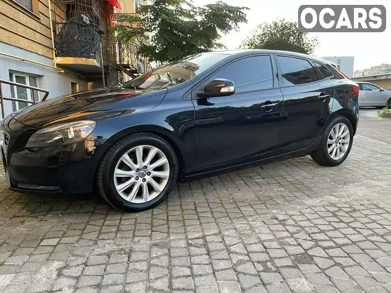 Хетчбек Volvo V40 2013 1.6 л. Ручна / Механіка обл. Львівська, Львів - Фото 1/11