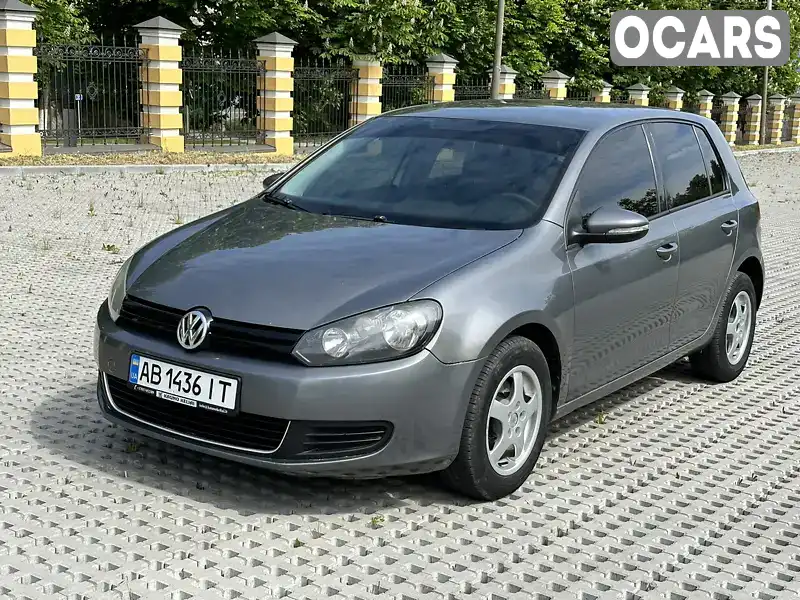 Хетчбек Volkswagen Golf 2011 1.6 л. Ручна / Механіка обл. Вінницька, Тульчин - Фото 1/21