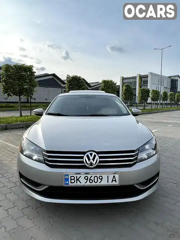 Седан Volkswagen Passat 2012 2.5 л. обл. Львівська, Броди - Фото 1/21