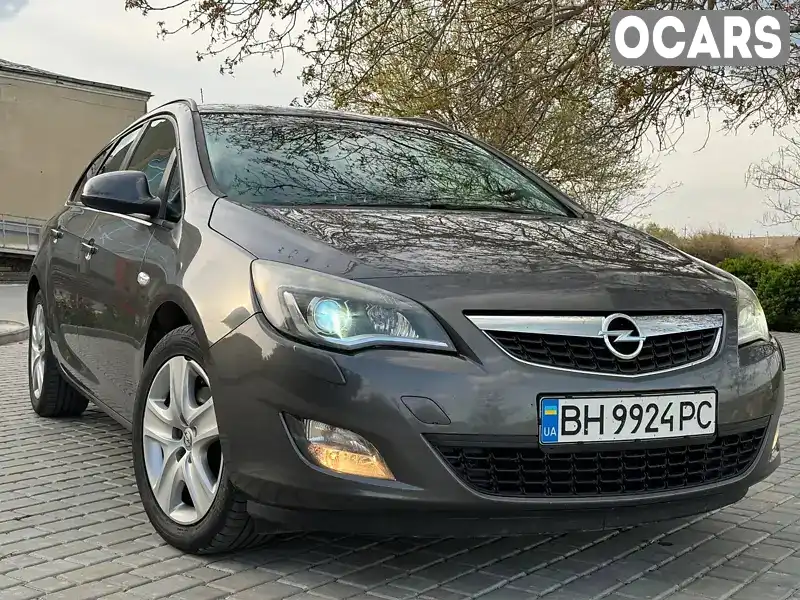 Універсал Opel Astra 2010 1.69 л. Ручна / Механіка обл. Одеська, Болград - Фото 1/21