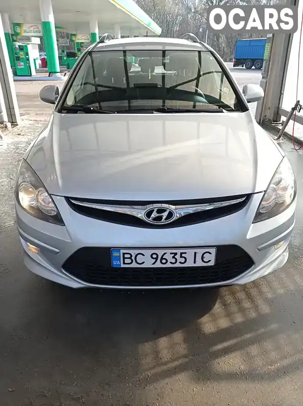 Универсал Hyundai i30 2010 1.58 л. Автомат обл. Киевская, Киев - Фото 1/21