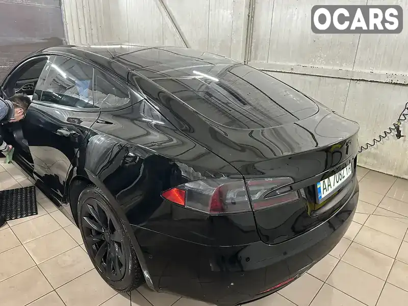 5YJSA1E22HF209890 Tesla Model S 2017 Ліфтбек  Фото 4