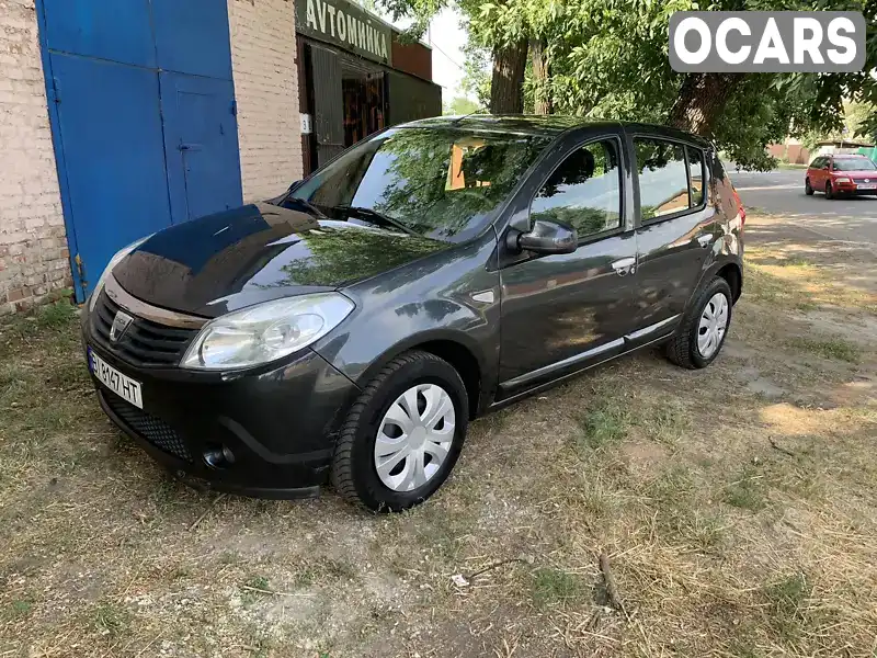 Хэтчбек Dacia Sandero 2008 1.4 л. Ручная / Механика обл. Полтавская, Полтава - Фото 1/21