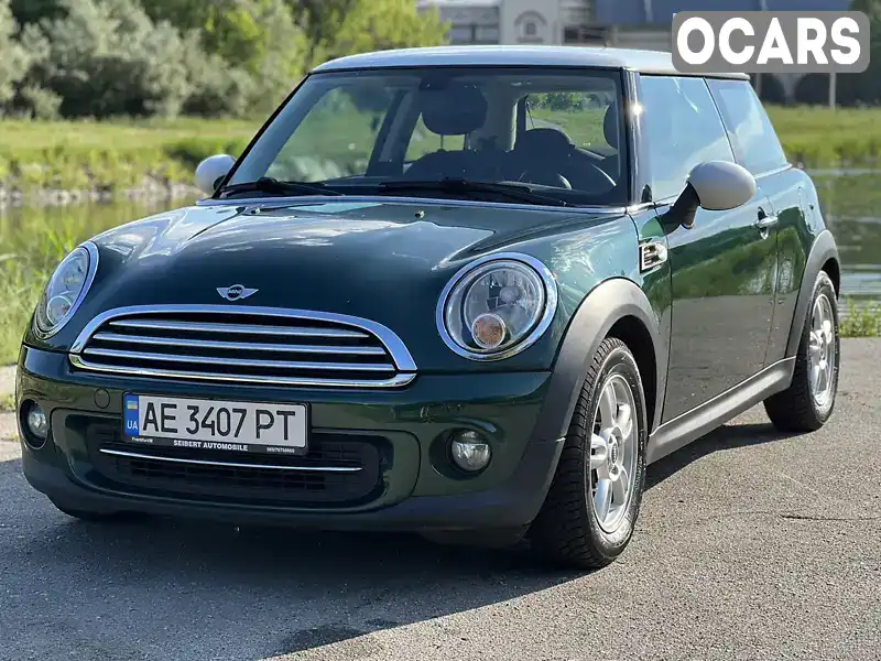 Хэтчбек MINI Hatch 2011 1.6 л. Ручная / Механика обл. Днепропетровская, Днепр (Днепропетровск) - Фото 1/21