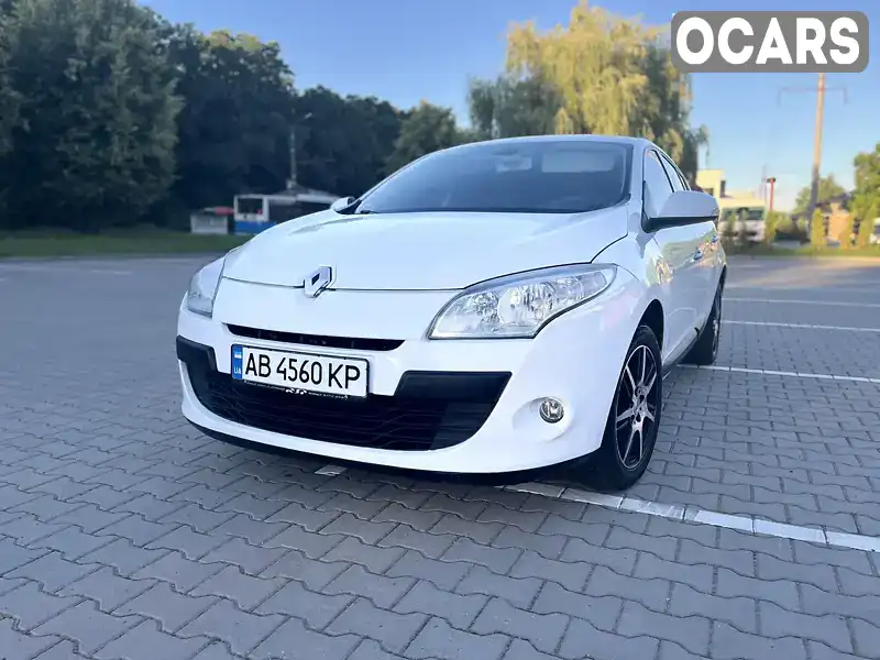 Хетчбек Renault Megane 2009 1.6 л. Ручна / Механіка обл. Вінницька, Калинівка - Фото 1/21