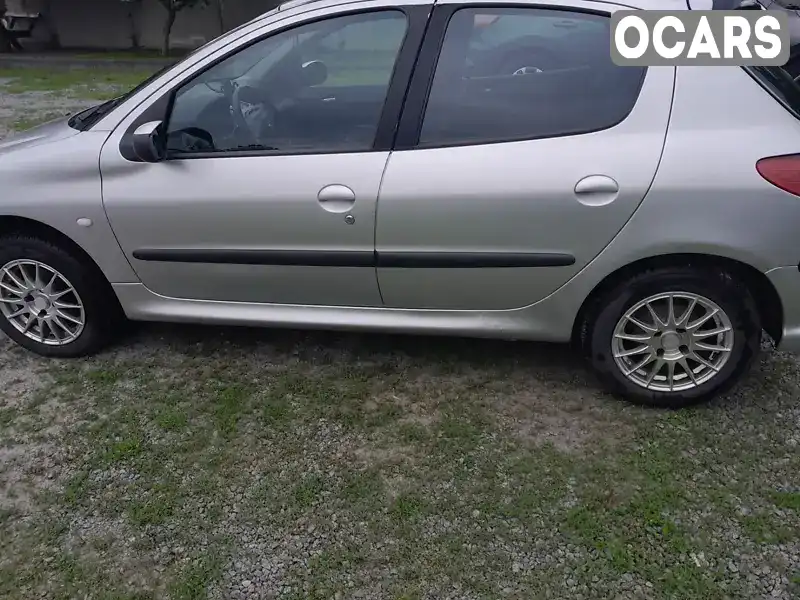 Хетчбек Peugeot 206 2003 1.36 л. Автомат обл. Хмельницька, Ізяслав - Фото 1/20