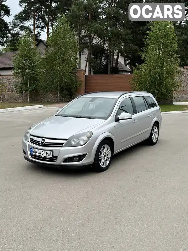 Універсал Opel Astra 2009 1.9 л. Ручна / Механіка обл. Львівська, Стрий - Фото 1/21