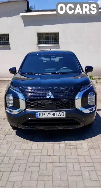 Позашляховик / Кросовер Mitsubishi Outlander 2023 2.49 л. Варіатор обл. Запорізька, Запоріжжя - Фото 1/21