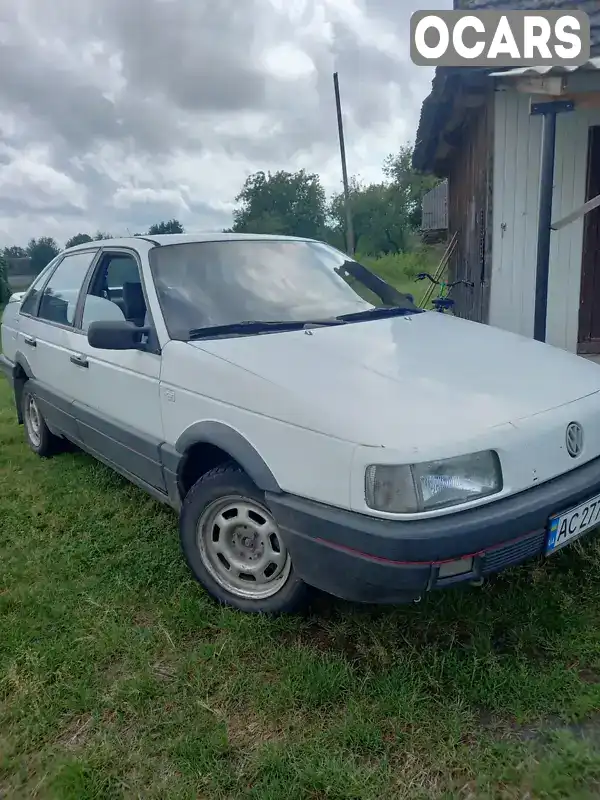 WVWZZZ31ZJE005413 Volkswagen Passat 1988 Седан 1.8 л. Фото 3