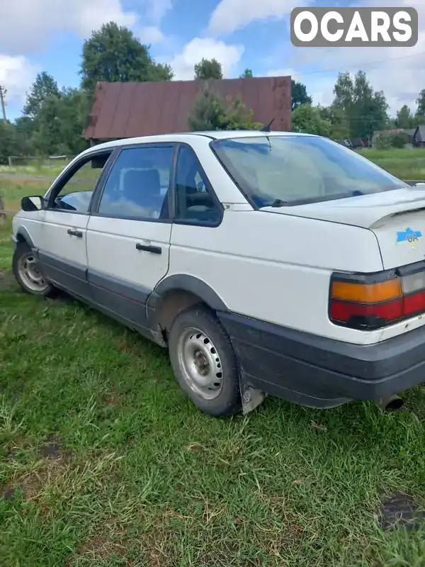 WVWZZZ31ZJE005413 Volkswagen Passat 1988 Седан 1.8 л. Фото 7