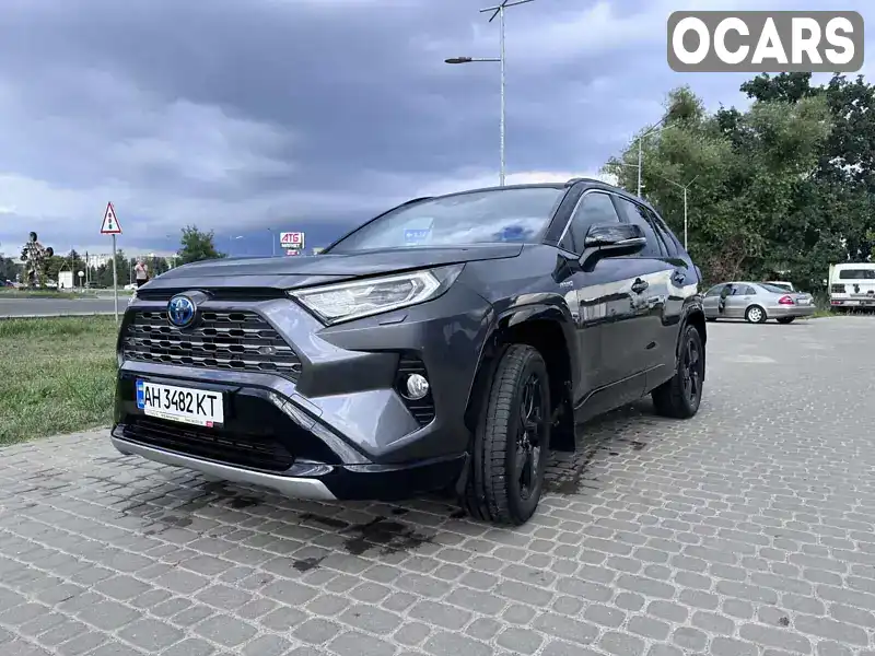 Позашляховик / Кросовер Toyota RAV4 2019 2.49 л. Автомат обл. Волинська, Ковель - Фото 1/21