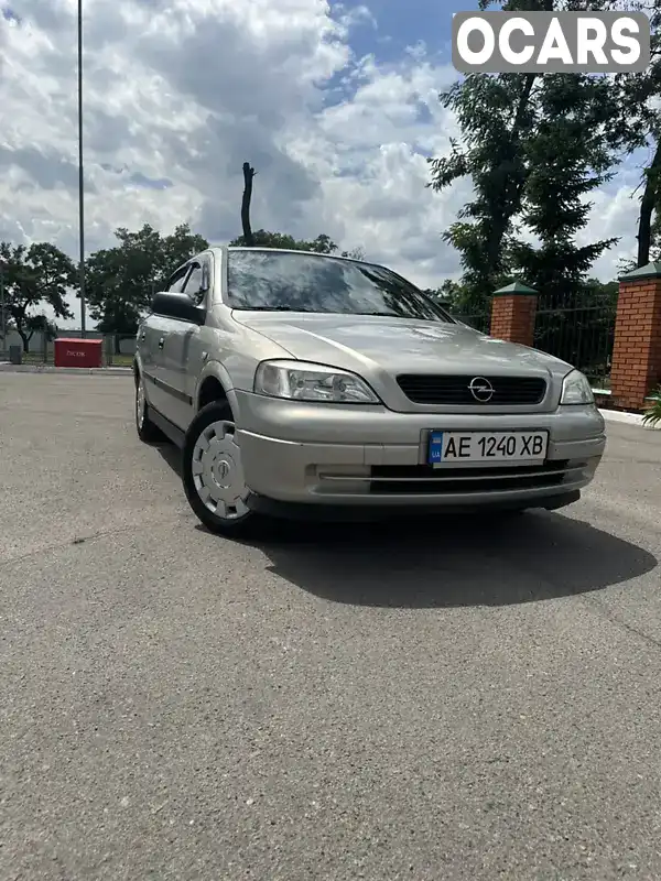 Седан Opel Astra 2006 1.36 л. Ручна / Механіка обл. Дніпропетровська, Дніпро (Дніпропетровськ) - Фото 1/11