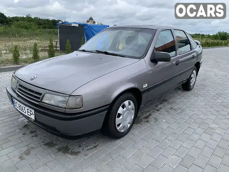 Ліфтбек Opel Vectra 1992 1.6 л. Ручна / Механіка обл. Львівська, Золочів - Фото 1/8