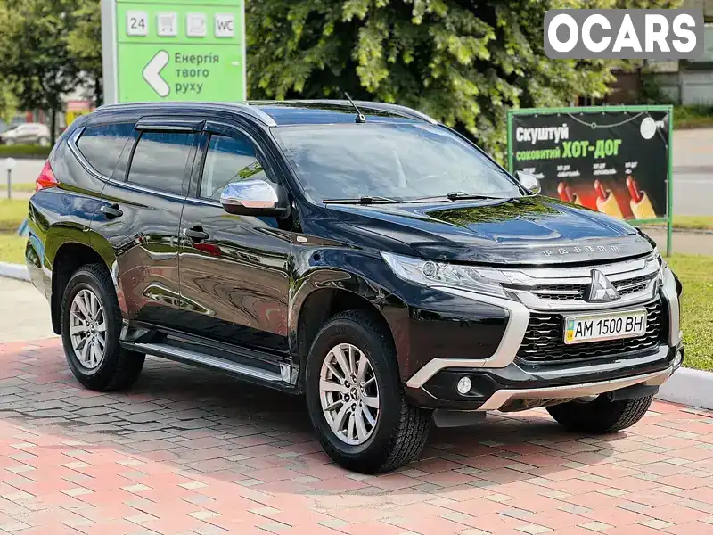 Позашляховик / Кросовер Mitsubishi Pajero Sport 2016 2.44 л. Ручна / Механіка обл. Житомирська, Коростень - Фото 1/18