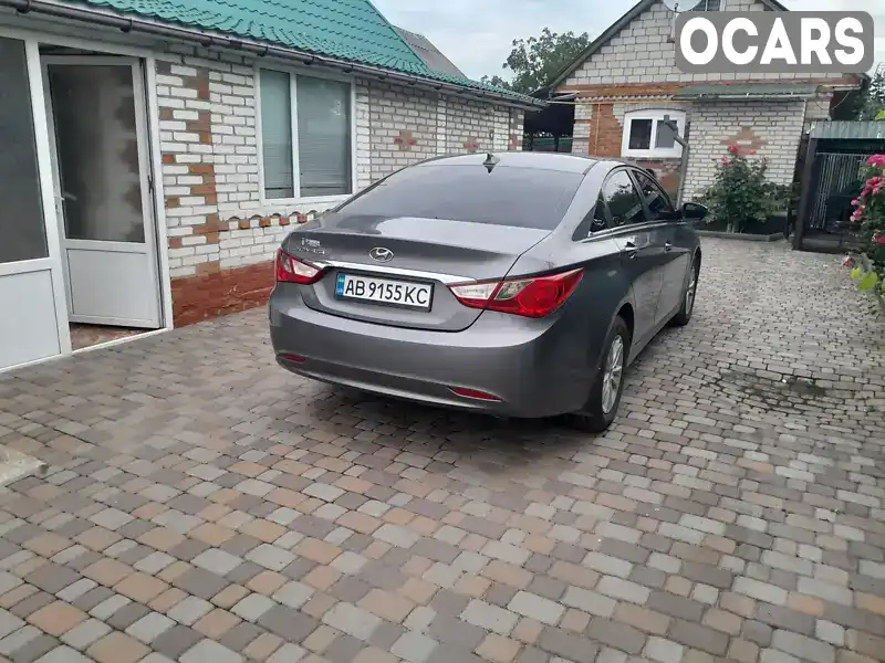 Седан Hyundai Sonata 2012 2.36 л. Автомат обл. Вінницька, Ладижин - Фото 1/6