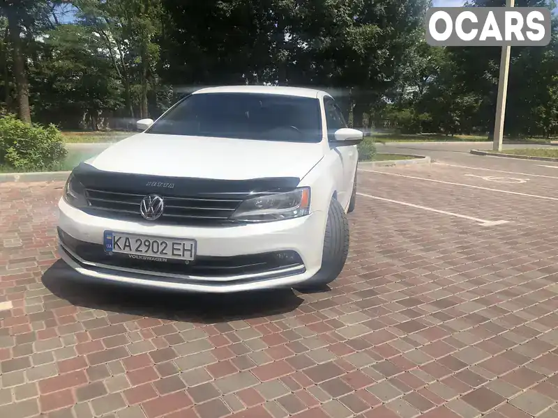 Седан Volkswagen Jetta 2016 1.8 л. Автомат обл. Кіровоградська, Кропивницький (Кіровоград) - Фото 1/16