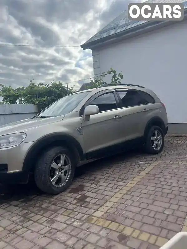 Позашляховик / Кросовер Chevrolet Captiva 2008 2.41 л. Ручна / Механіка обл. Львівська, Львів - Фото 1/19