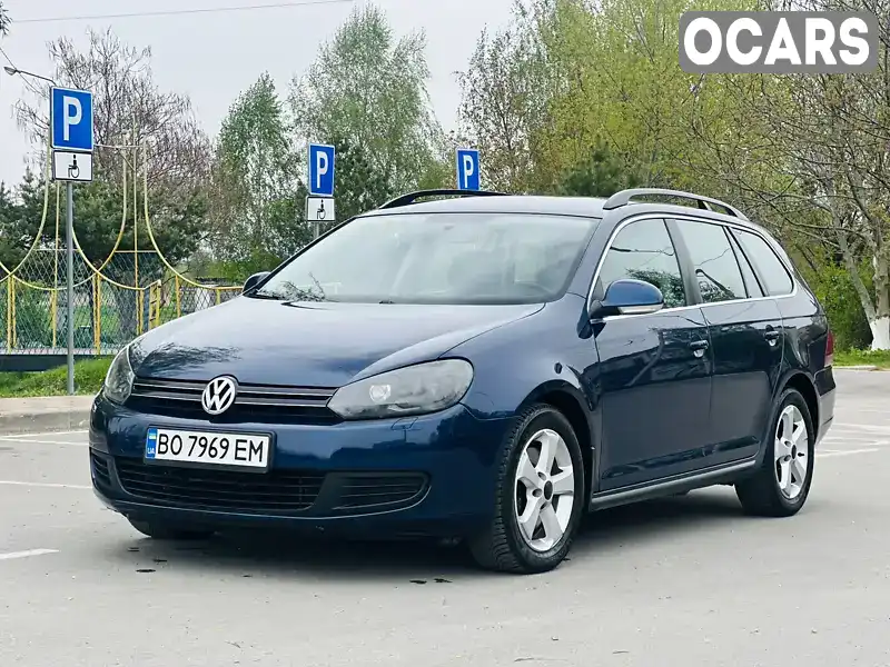 Універсал Volkswagen Golf 2010 2 л. Ручна / Механіка обл. Рівненська, Здолбунів - Фото 1/21