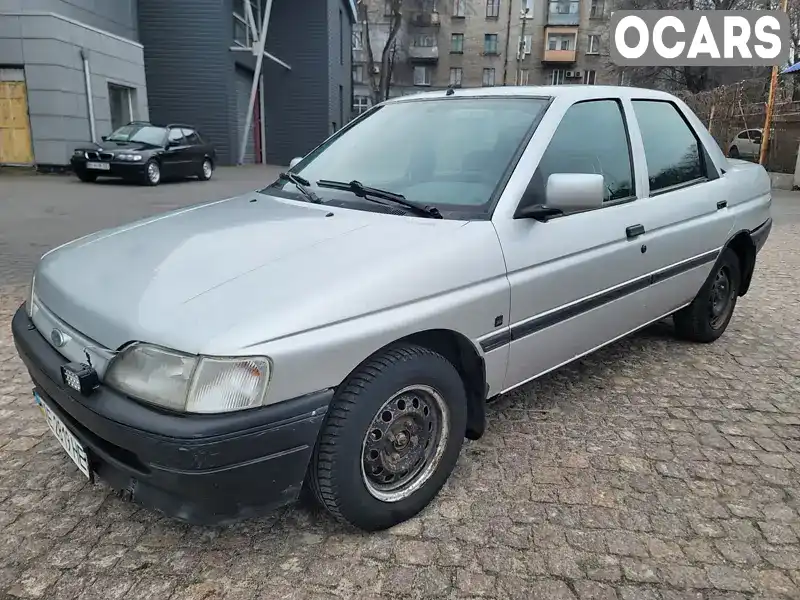 Седан Ford Orion 1992 1.39 л. Ручна / Механіка обл. Дніпропетровська, Кам'янське (Дніпродзержинськ) - Фото 1/15