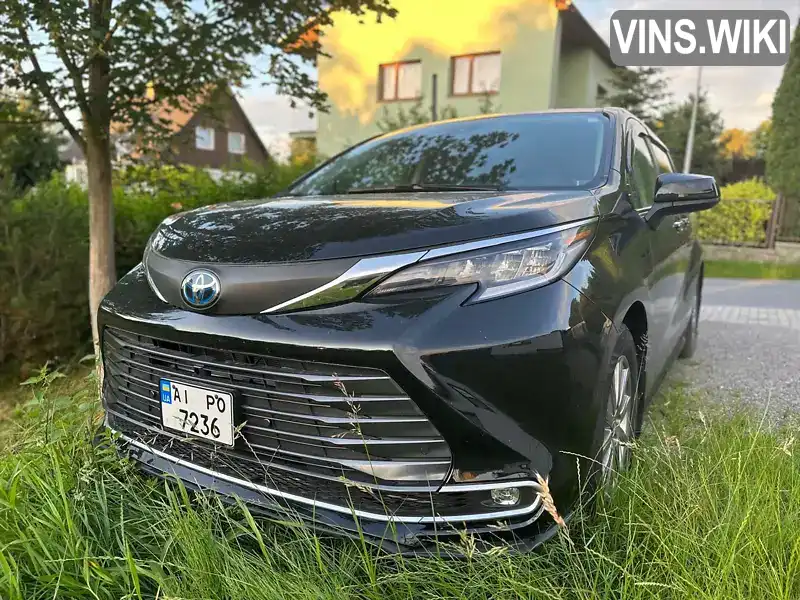 Мінівен Toyota Sienna 2021 2.49 л. Варіатор обл. Закарпатська, Ужгород - Фото 1/21