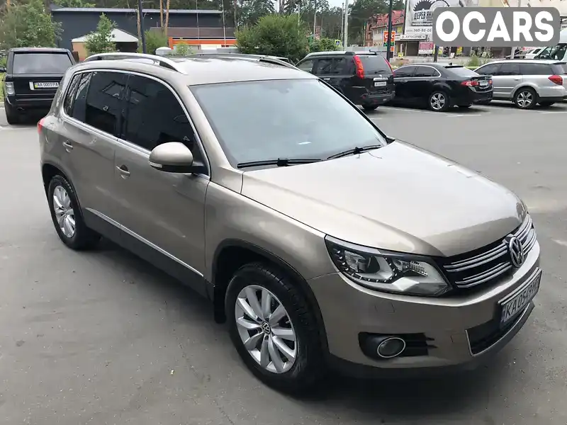 Внедорожник / Кроссовер Volkswagen Tiguan 2012 2 л. Автомат обл. Киевская, Буча - Фото 1/16