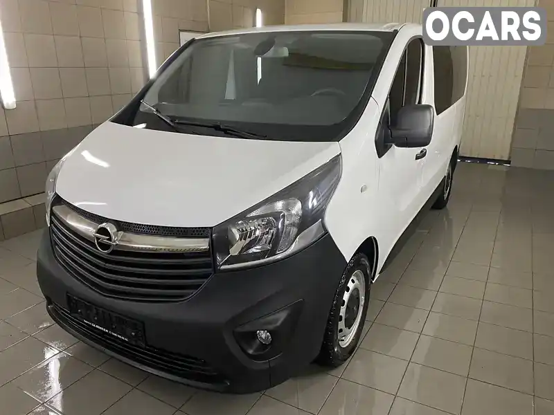 Минивэн Opel Vivaro 2015 1.6 л. Ручная / Механика обл. Черкасская, Умань - Фото 1/21