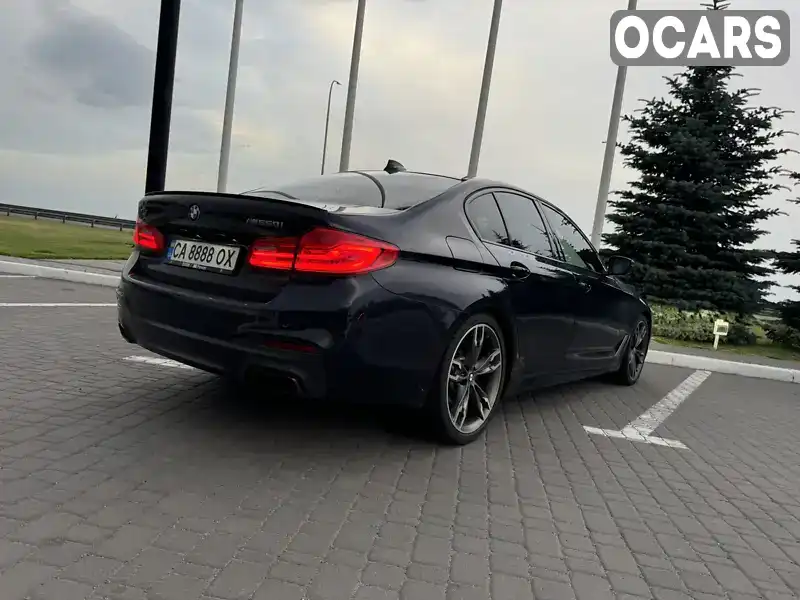 WBAJB9C51KB288836 BMW 5 Series 2018 Седан 4.4 л. Фото 3