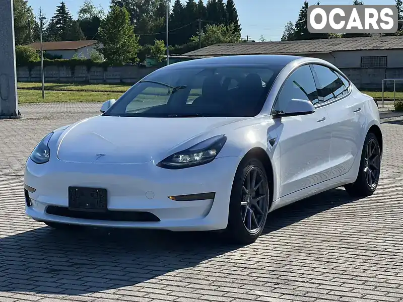 5YJ3E1EA2PF511971 Tesla Model 3 2023 Седан  Фото 2