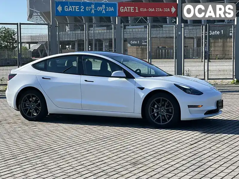 5YJ3E1EA2PF511971 Tesla Model 3 2023 Седан  Фото 3