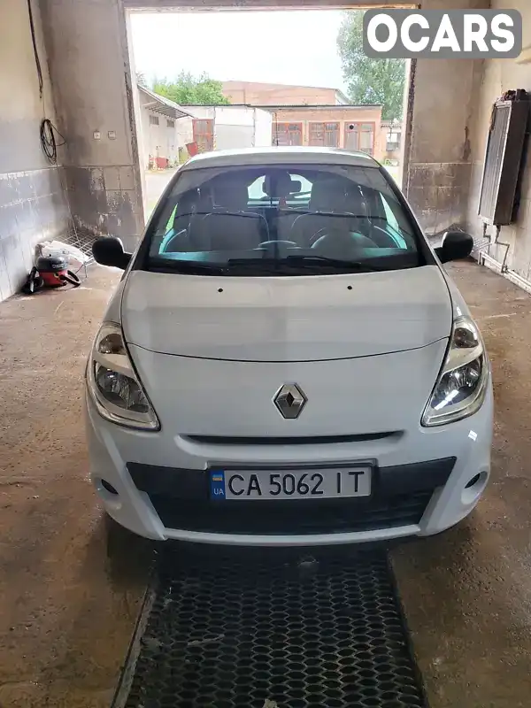 Хэтчбек Renault Clio 2009 1.46 л. Ручная / Механика обл. Черкасская, Черкассы - Фото 1/21