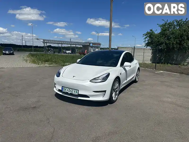 Седан Tesla Model 3 2018 null_content л. обл. Рівненська, Костопіль - Фото 1/14