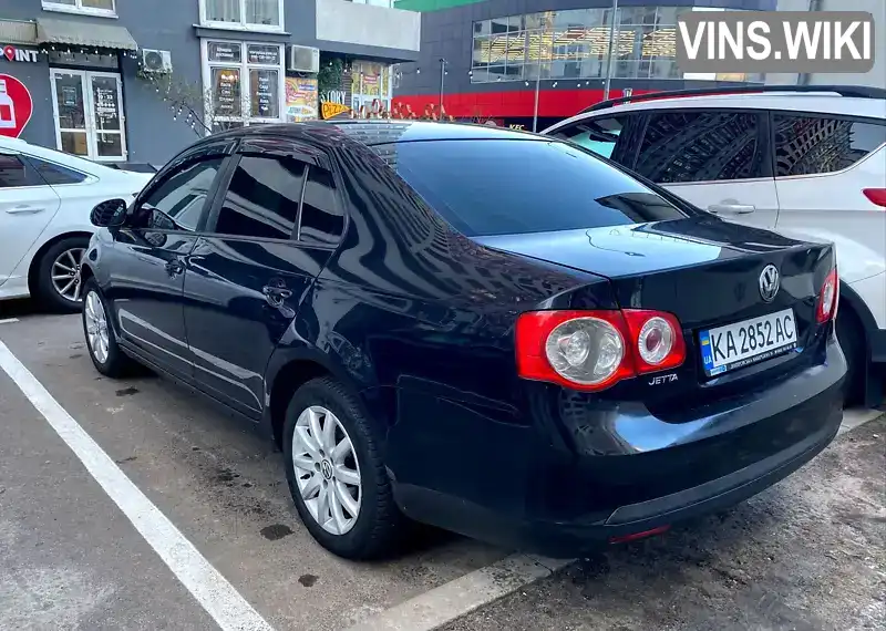 Седан Volkswagen Jetta 2008 1.6 л. Ручна / Механіка обл. Київська, Київ - Фото 1/21